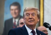 Trump: "Si ven algo realmente malo; culpen a la inteligencia artificial" Donald Trump