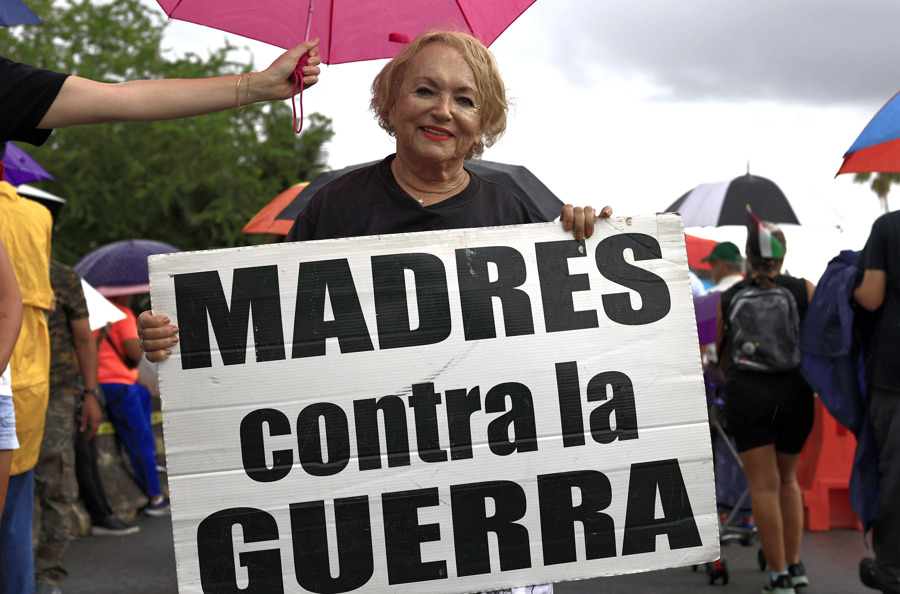 Puertorrique&ntilde;os se movilizan de nuevo contra la Marina de EEUU entre tensi&oacute;n en el Caribe