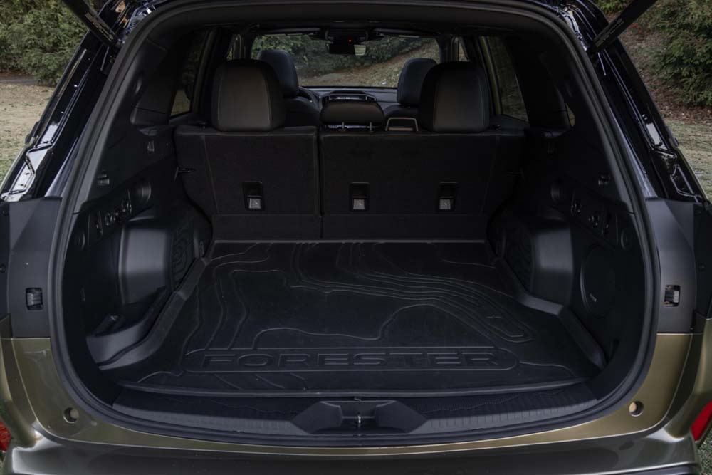 2025_Subaru_ForesterHybrid_19