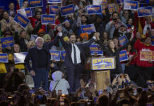 Candidato a la alcaldía de Nueva York reúne a sus seguidores