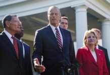 El cierre del Gobierno se encamina a una fase más delicada sin solución a la vista John Thune