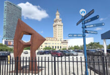 Torre de la Libertad este martes, en Miami