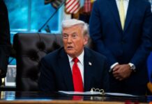 Trump reclama 230 millones de dólares por investigaciones federales en su contra Trump