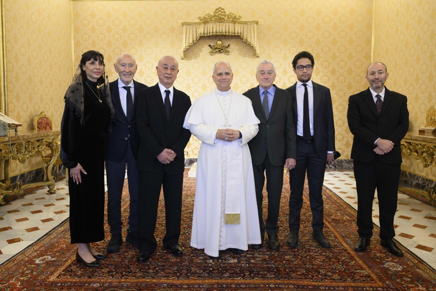Pope Leo XIV meets with US actor Robert De Niro in Vatican City