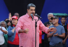 Trump asegura que "podría haber discusiones con Maduro" porque "Venezuela quiere hablar" Nicolás Maduro