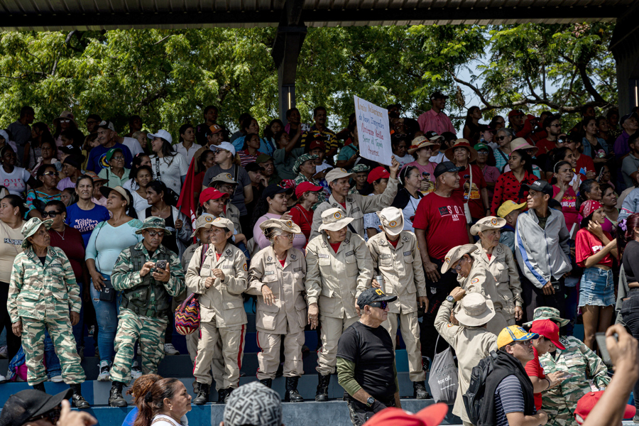 Maduro y principales cabezas del chavismo salen a las calles en medio de tensión con EE.UU.