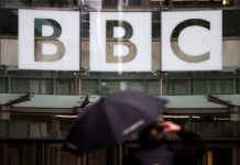 El director general y la directora de informativos de la BBC dimiten por presunta parcialidad