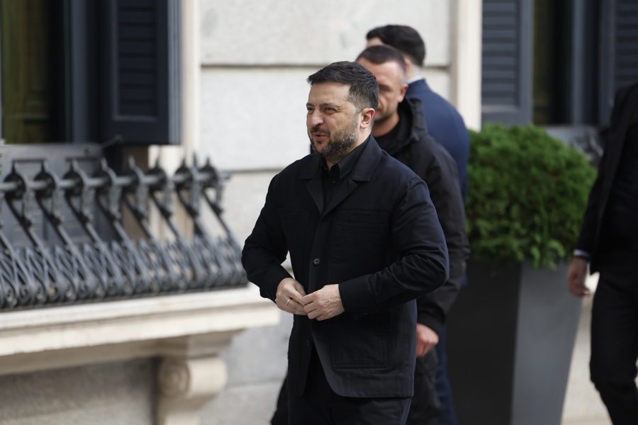 Los presidentes de las dos cámaras del Parlamento se reúnen con el presidente de Ucrania