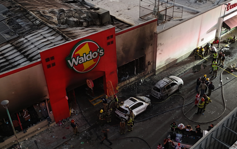 Un incendio en tienda en norte de México deja 22 muertos y decenas de heridos Un incendio en tienda en norte de México deja 22 muertos y decenas de heridos