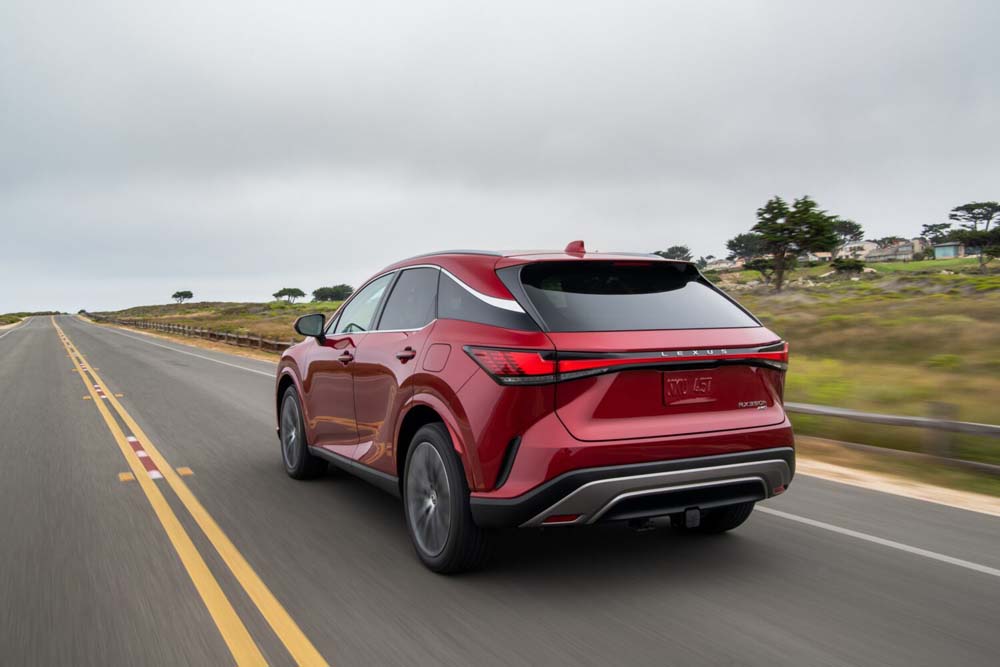 2026_Lexus_RX_350h_Premium_AWD_MatadorRedMica_17