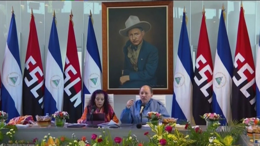 Daniel Ortega tilda de Daniel Ortega
