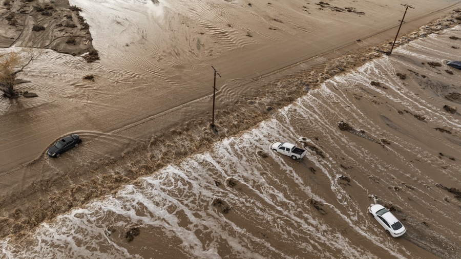 Sourthern California rains bring flooding and landslides lluvias