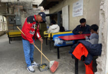Migrantes regresan a albergues ante falta de oportunidades en la frontera norte de México Migrantes