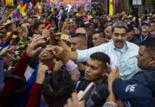 Resistir y agotar al estilo Vietnam, la estrategia chavista ante la "amenaza" de EE.UU.