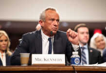 Critican la idea de retrasar la vacuna contra la hepatitis B RFK-Hep-B