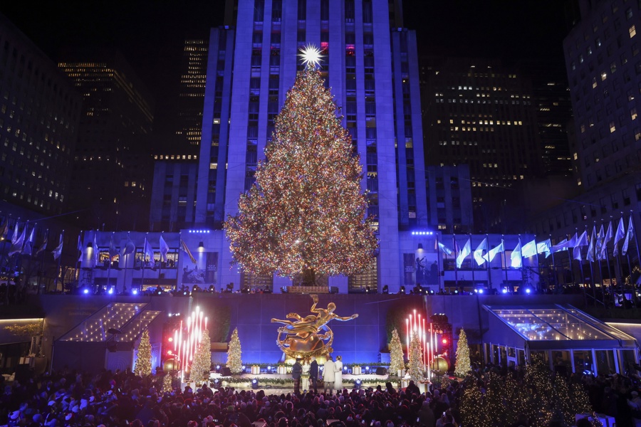 Rockefeller Christmas tree lighting ceremony