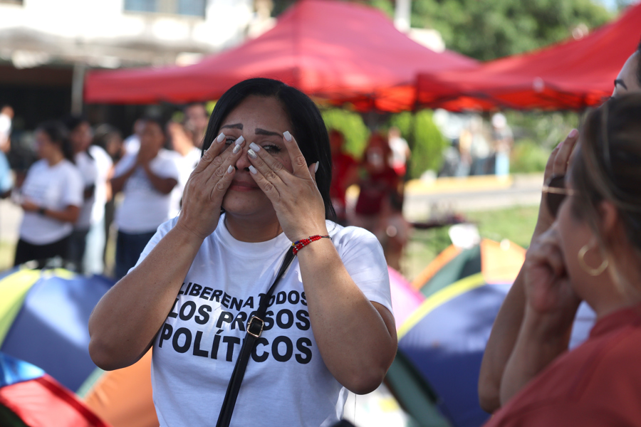 Amigas de Carla Da Silva, presa política, reciben la noticia de su liberación