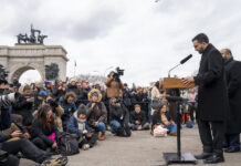 Mamdani apoya a las enfermeras en la mayor huelga del sector de la historia de Nueva York