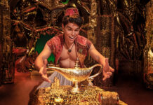 El mexicano Rodney Ingram protagoniza 'Aladdin' en Broadway, una "bendición" en su carrera El mexicano Rodney Ingram protagoniza 'Aladdin' en Broadway, una "bendición" en su carrera