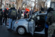 Federal immigration crackdown continues in Minneapolis