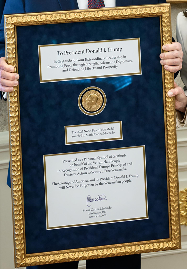 María Corina Machado entregó a Trump la medalla del Nobel enmarcada como "gratitud"