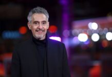 John Turturro, un carterista que debe adaptarse a los nuevos tiempos en Nueva York