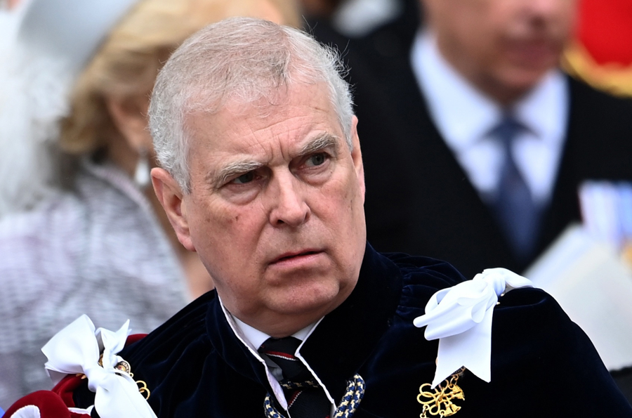 La Policía detiene al expríncipe Andrés, hermano de Carlos III, dice la BBC Andrew Mountbatten-Windsor