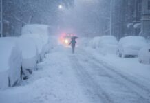 Potente tormenta paraliza el noreste de EE.UU. y deja a Nueva York bajo una nevada récord tormenta invernal