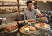 La migración venezolana deja su huella en la célebre gastronomía peruana