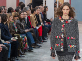 Carolina Herrera celebra a las mujeres de las artes en su desfile en Nueva York