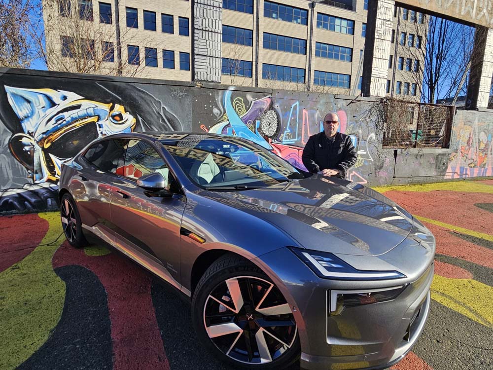 En el 2017, Volvo y su matriz china, Geely (actual socio mayoritario con 66%), adquirieron oficialmente la marca y anunciaron que Polestar se convertiría en un sello independiente dedicado exclusivamente a autos eléctricos de alto rendimiento.