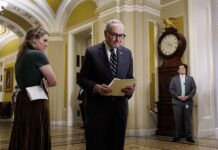 El Senado rechaza reabrir el departamento de Seguridad Nacional Chuck Schumer