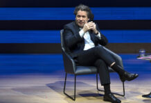 Gustavo Dudamel inicia hoy en España la gira europea de la New York Philharmonic El maestro venezolano Gustavo Dudamel,