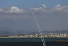 Irán continúa con ataques de represalia contra Israel y los países del Golfo