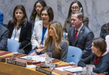 Melania Trump preside sesión sobre paz e infancia en ONU después de ataque de EE.UU. a Irán Melania Trump