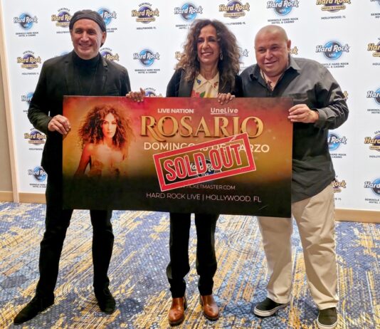 La española Rosario Flores deslumbra en Miami con su gira 'Universo de Ley Tour 2025'