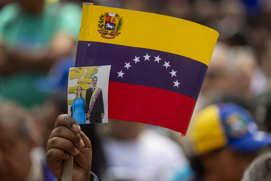 Chavistas se manifiestan en Caracas tras segunda audiencia de Maduro en Nueva York