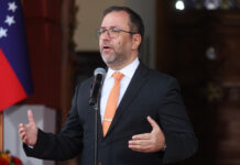 Yván Gil,