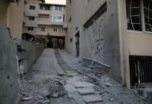 Irán niega un acuerdo con Trump y anuncia nueva ola de ataques: vigesimosexto día guerra Missiles cause damages in towns north of Beirut