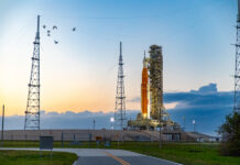 Tripulación de Artemis II antes de partir: "esperamos que la Luna sea destino para todos" la misión Artemis II, con la nave espacial Orion en su cúspide