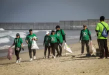 Activistas de México y EE.UU. refuerzan monitoreo de contaminación en playas de la frontera