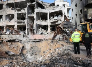 Continúan los ataques iraníes en represalia en Israel tras el ataque estadounidense-israelí contra Irán