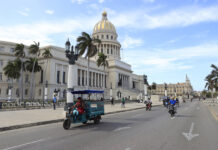 Los triciclos eléctricos en La Habana: la alternativa a la crisis energética en Cuba