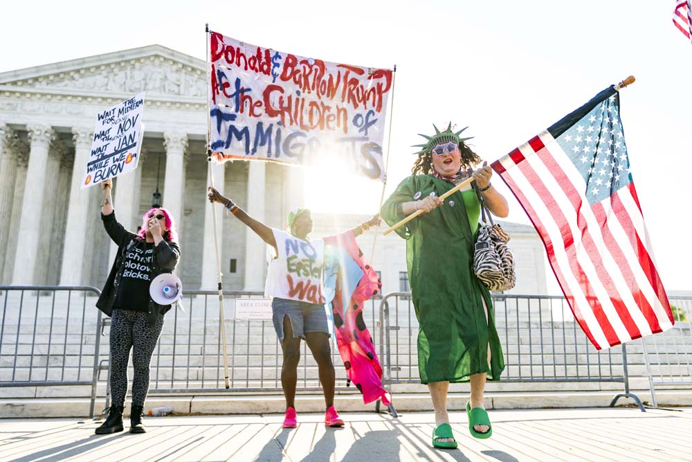 US Supreme Court hears oral arguments in birthright citizenship case