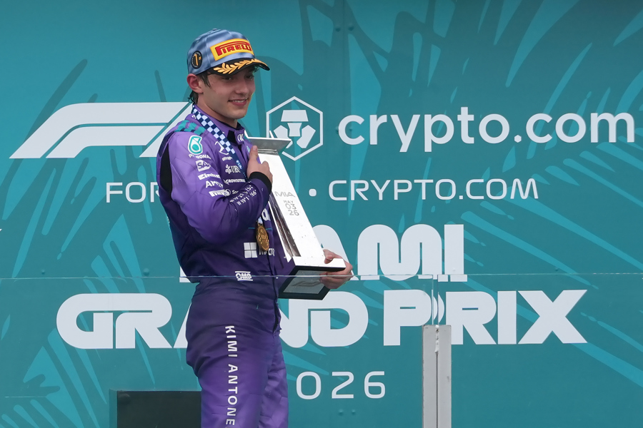Gran Premio de Miami de la Fórmula Uno Antonelli, de 19 años, logró su tercera victoria en la F1