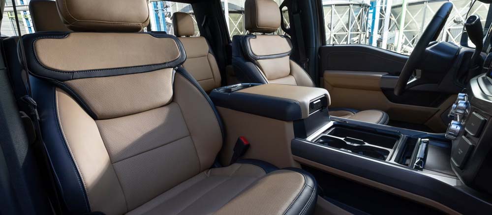 _F250_Lariat_Interior_MH_PremiumPackage