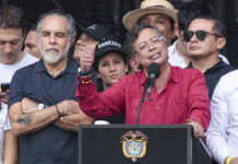 Petro ordena nota de protesta a EE.UU. por muerte hace un año de colombiano detenido por ICE Gustavo Petro