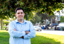 El candidato mexicano José Ugarte apuesta por más poder latino en Concejo de Los Ángeles