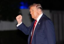 US President Trump arrives at the White House