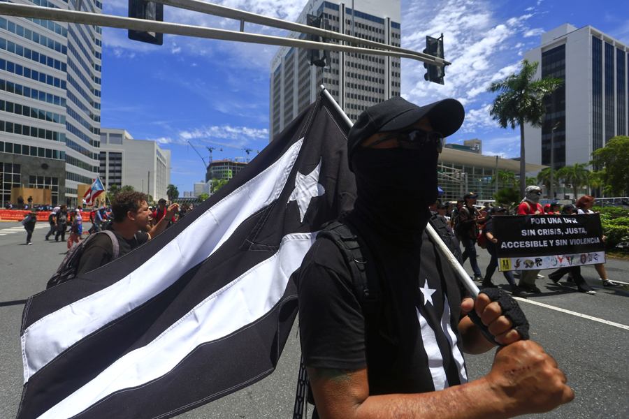manifestaci&oacute;n durante la conmemoraci&oacute;n del D&iacute;a Internacional del Trabajo este viernes en San Juan